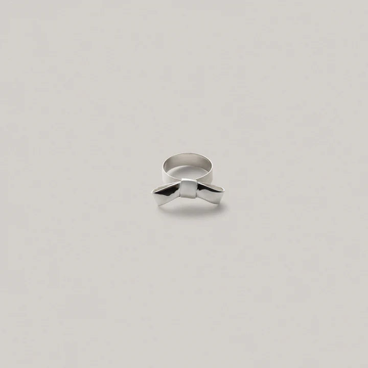 *NEW* Petite Cravat Ring