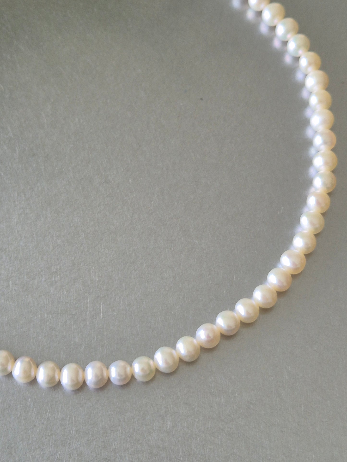Classic Pearl Necklace