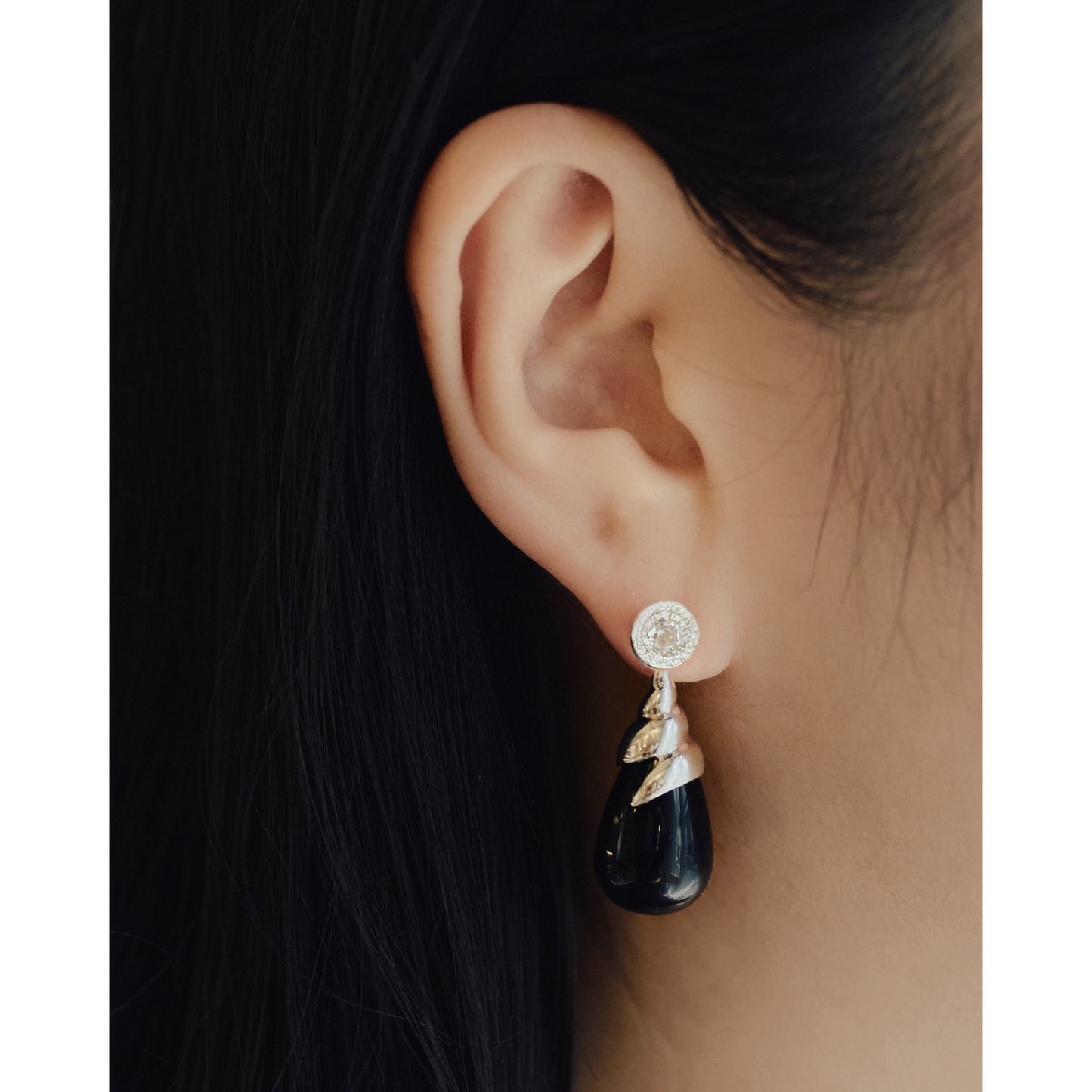 Spiral Tide Onyx Convertible Earrings - Short