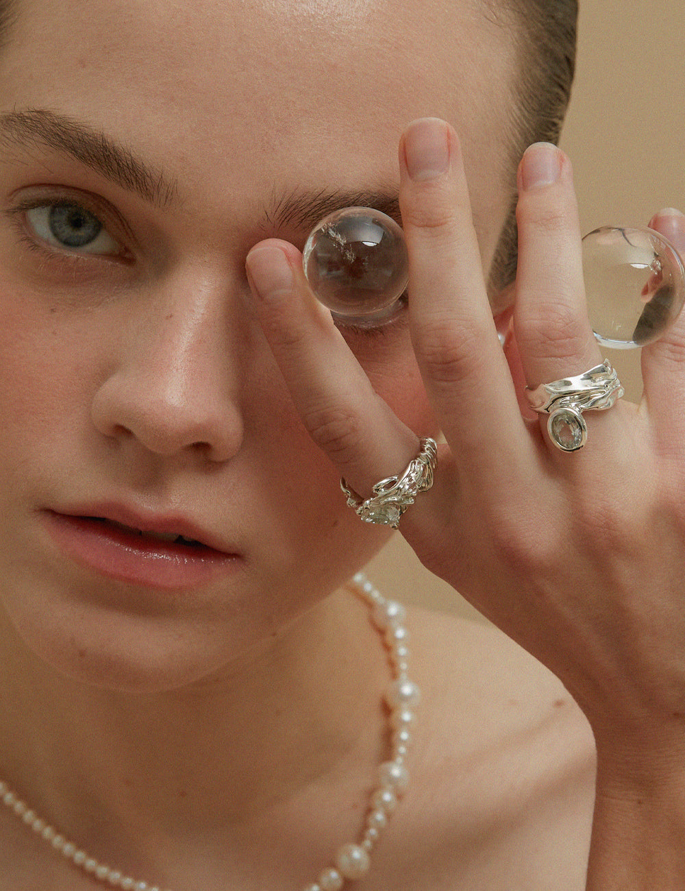 Folding White Quartz Ring