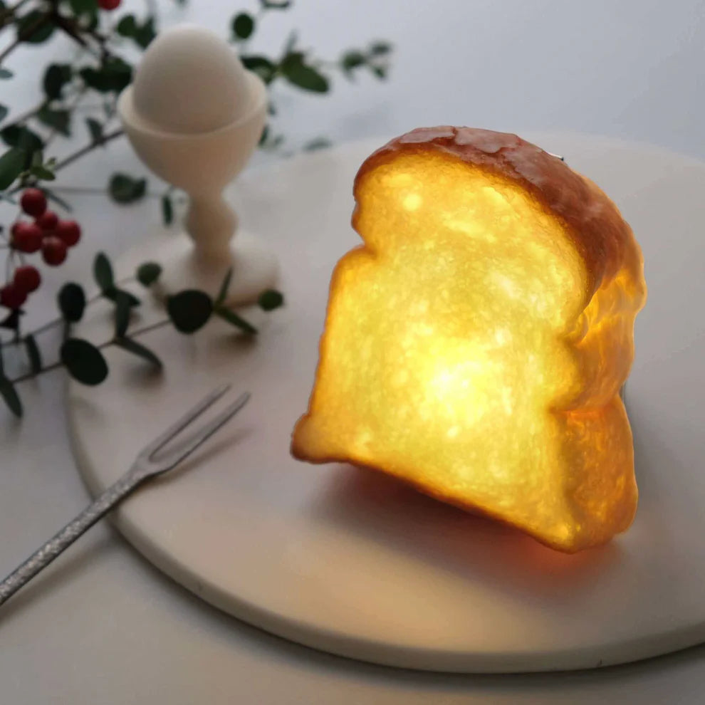 Toast B Bread Lamp