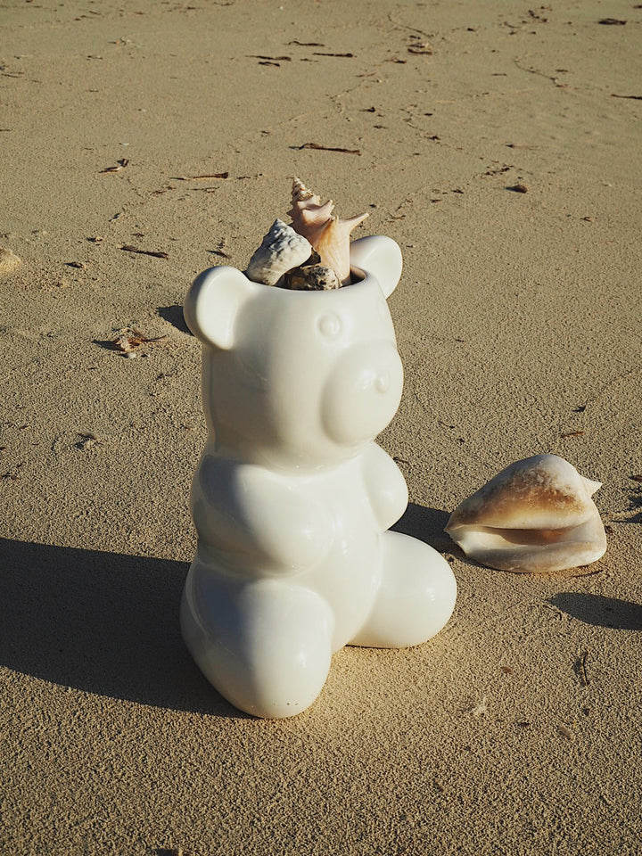 Nostalgia Bear Vase -White